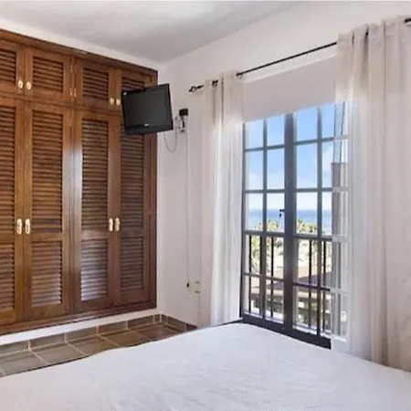 Residencial Maresia 엘메다노